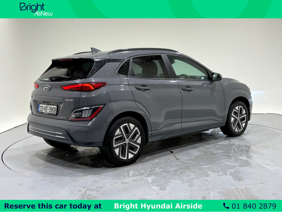 2022 Hyundai Kona - image 7
