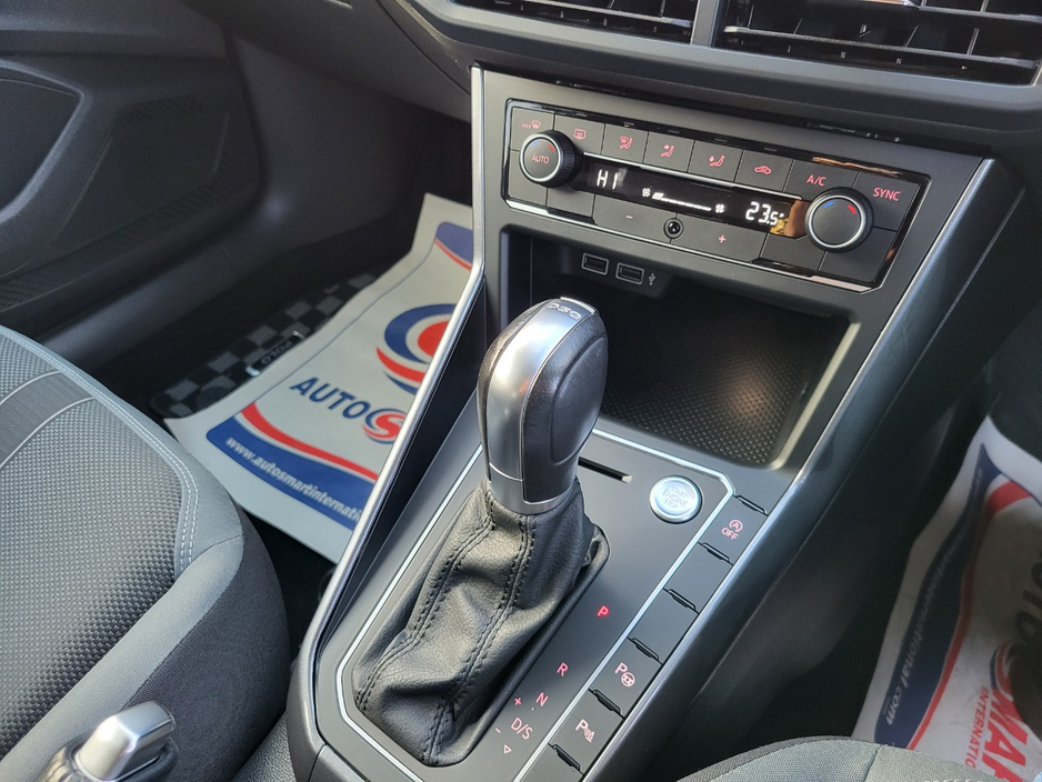 2019 Volkswagen Polo - image 21