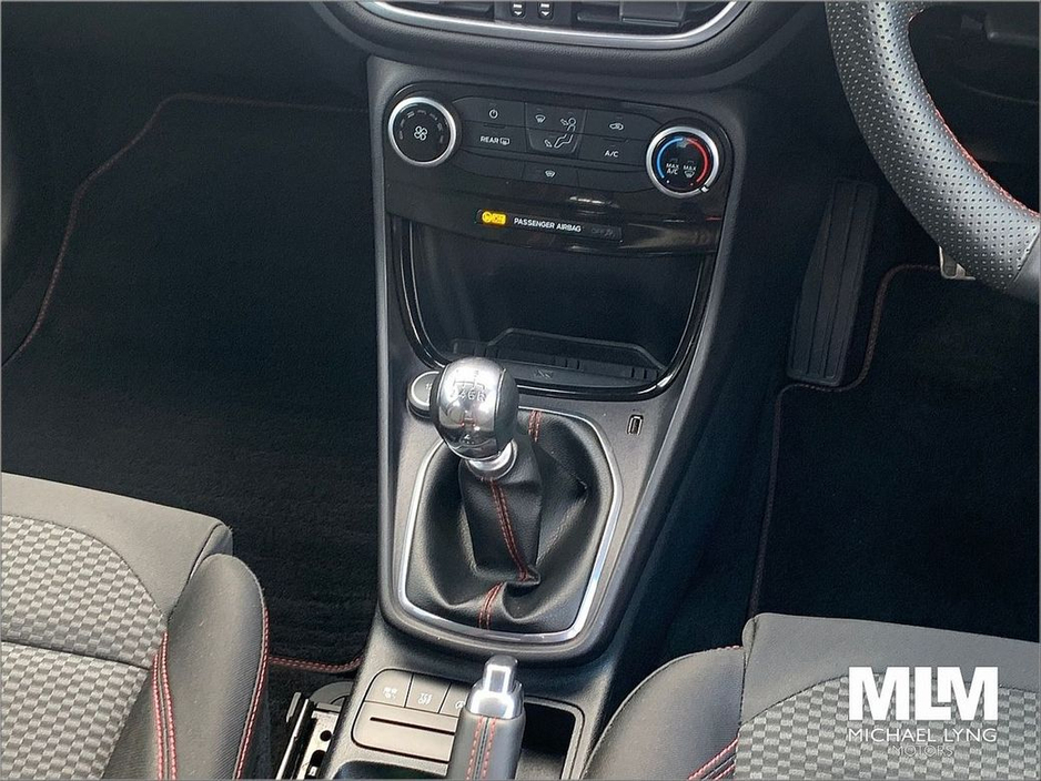 2022 Ford Puma ST-LINE 5D 1.0T 125 MHEV M6 4D €21,950