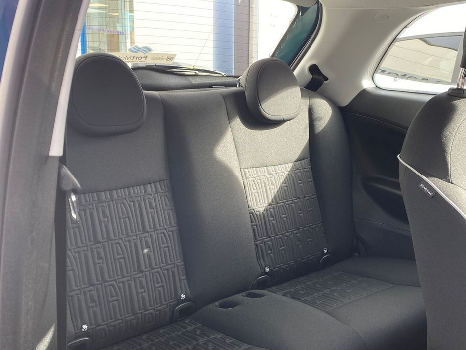 2025 Fiat 500e - image 26