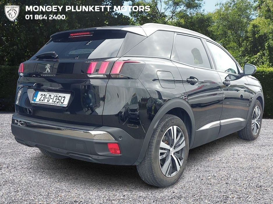 2023 Peugeot 3008 - image 7