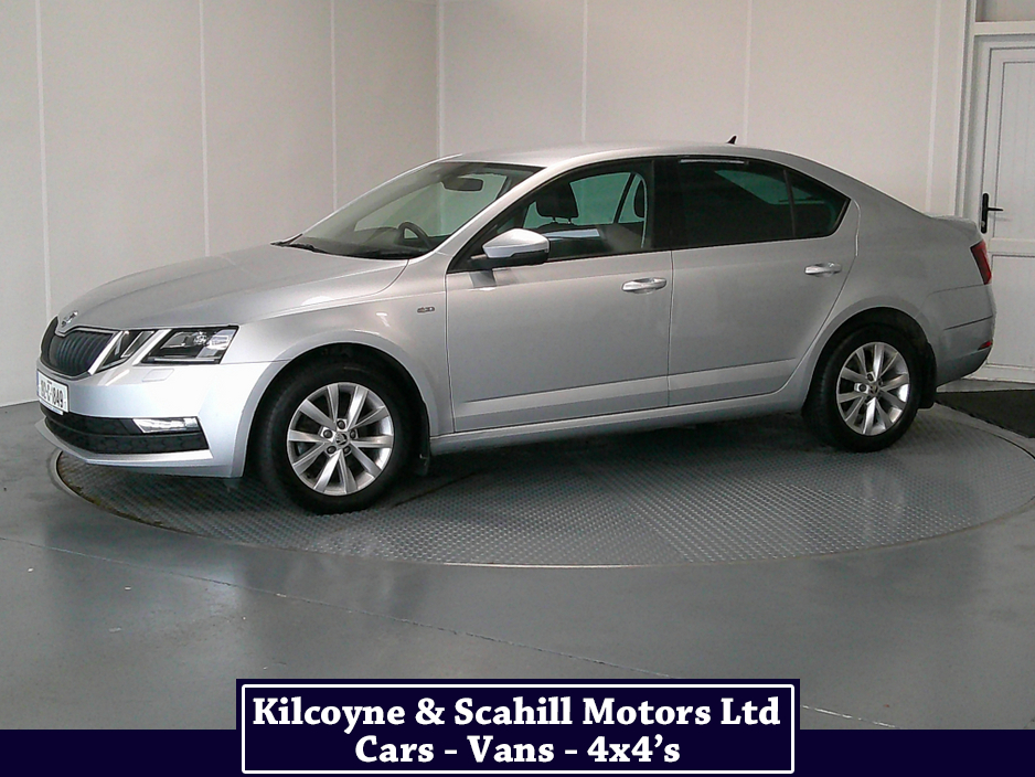 2019 Skoda Octavia - image 3