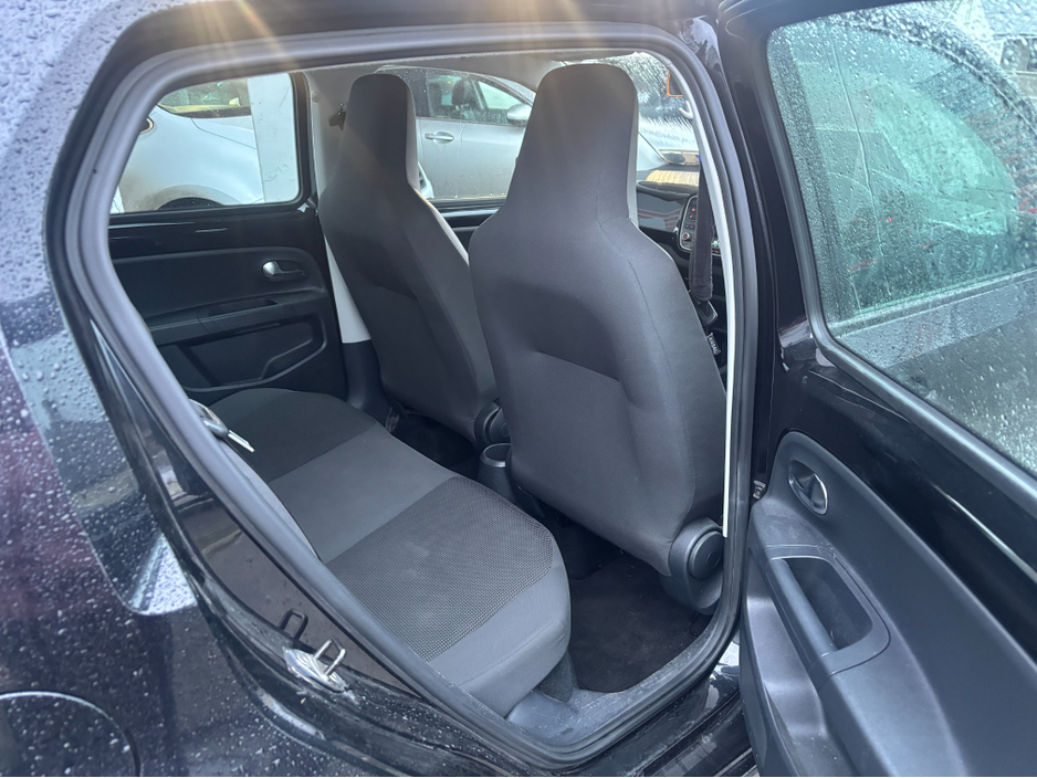 2012 Volkswagen up! DBA-AACHY 5DR AUTO