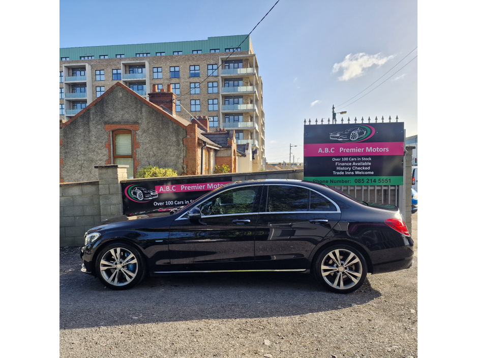 2016 Mercedes-Benz C Class - image 3