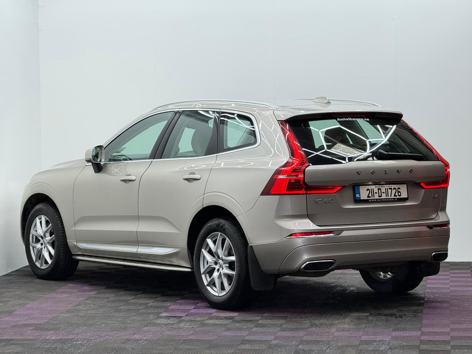 2021 Volvo XC60 - image 4