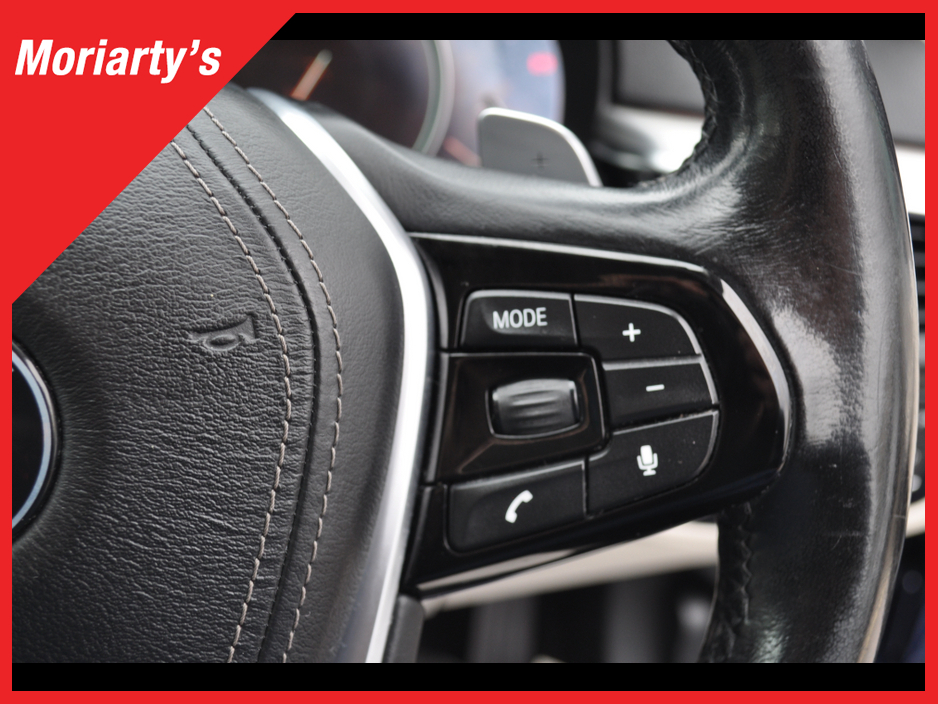 2018 BMW 5 Series - image 13