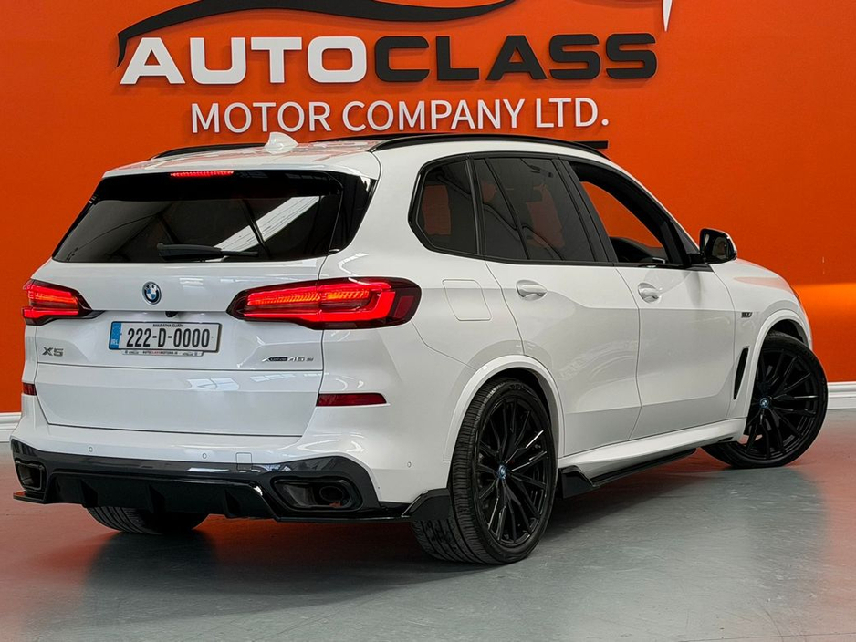 2022 BMW X5 - image 14