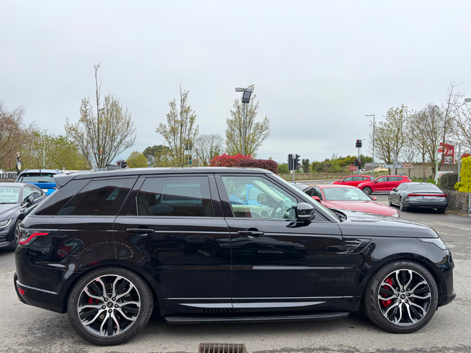 2020 Land Rover Range Rover Sport - image 4