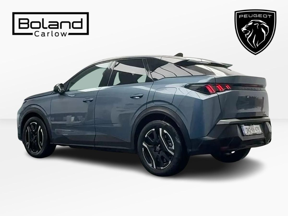 2024 Peugeot 3008 - image 3