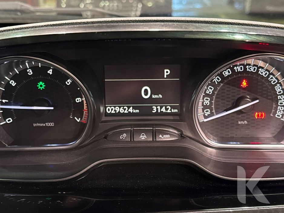 2019 Peugeot 2008 GT LINE - HALF LEATHER - FACTORY ALLOYS - CRUISE CONTROL - REAR CAMERA €15,950