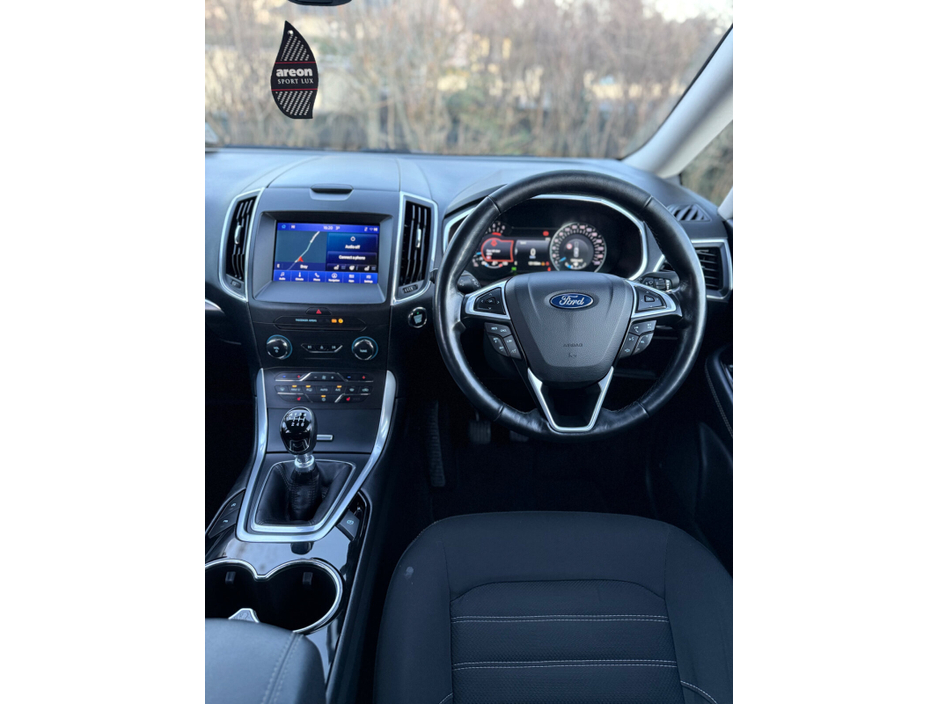 2021 Ford Galaxy - image 16