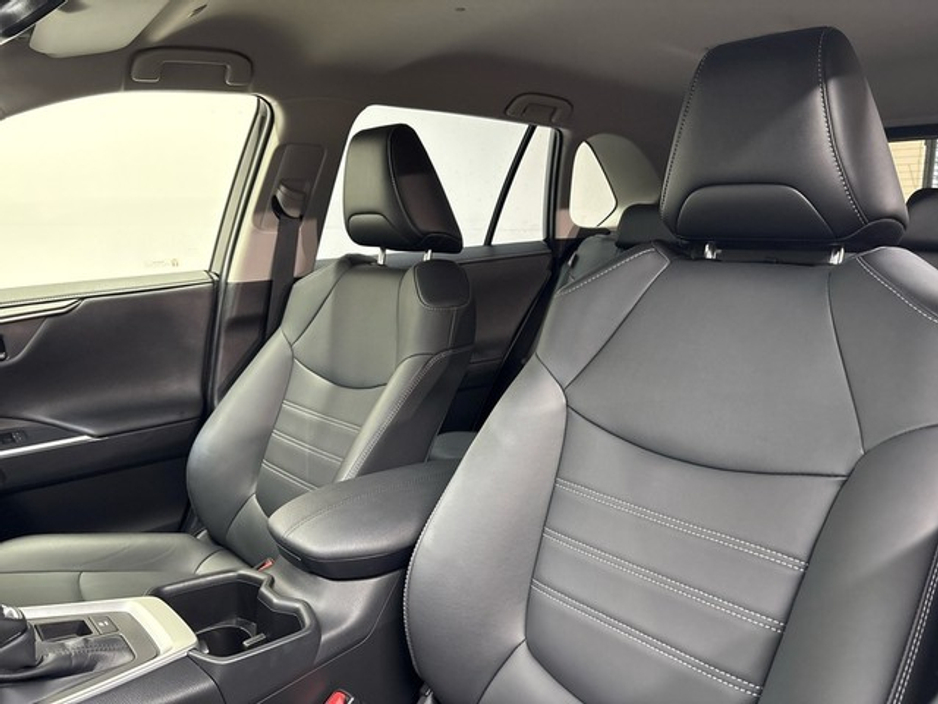 2025 Toyota Rav4 Hybrid Sol - FULL LEATHER - HIGH SPEC €47,950