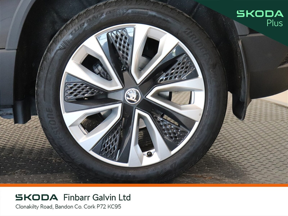 2024 Skoda Karoq - image 9
