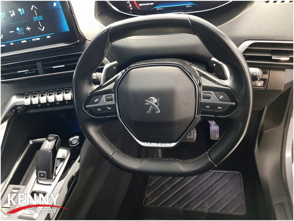 2022 Peugeot 3008 - image 23