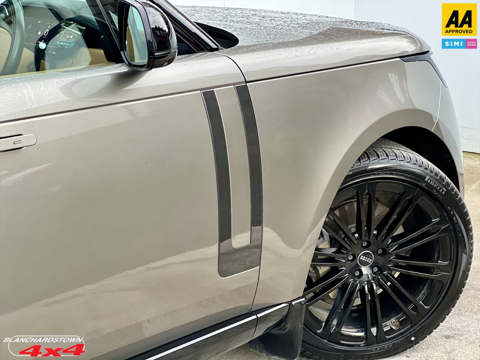 2023 Land Rover Range Rover 1ST EDITION D350 DIESEL POWERHOUSE €149,900