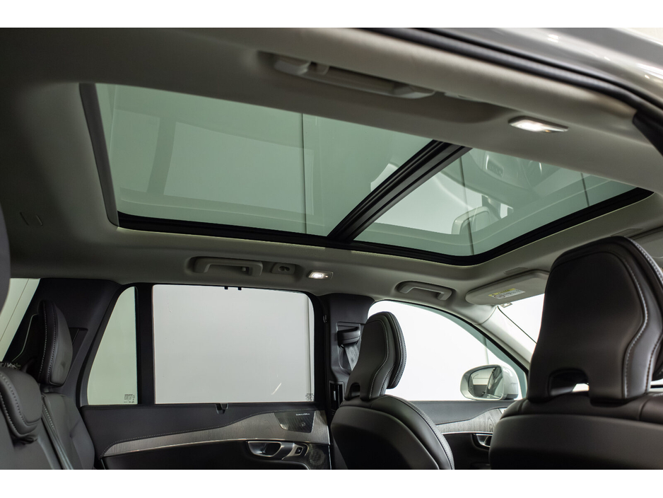 2024 Volvo XC90 - image 14