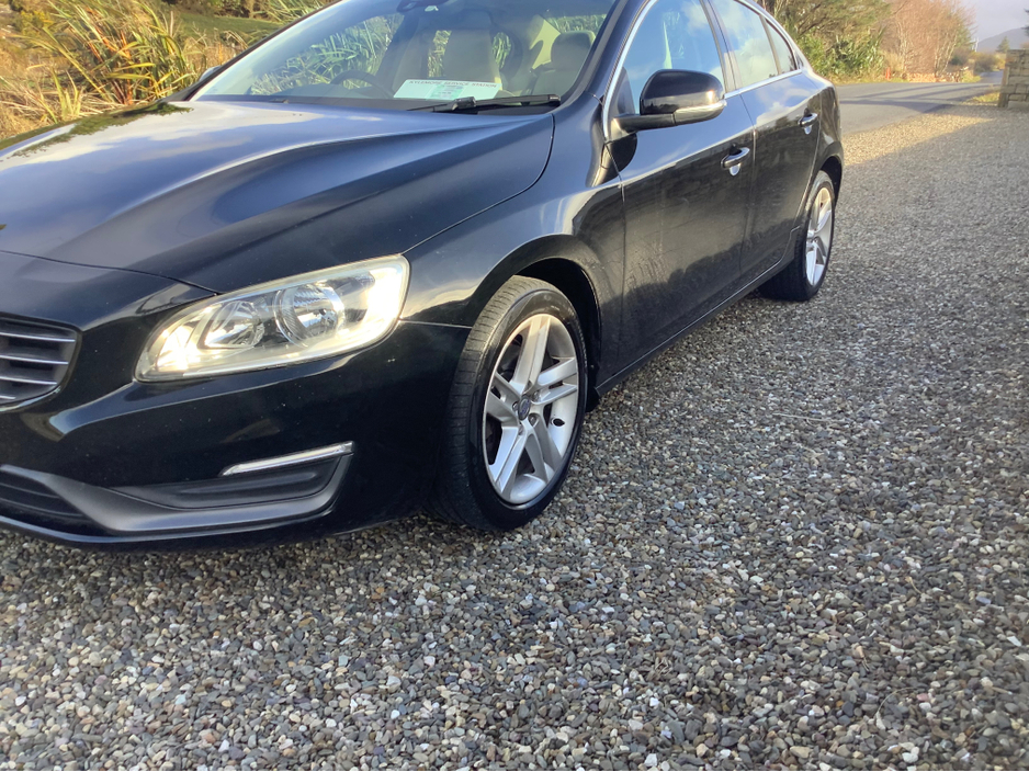 2014 Volvo S60 D2 SE 4DR €5,000