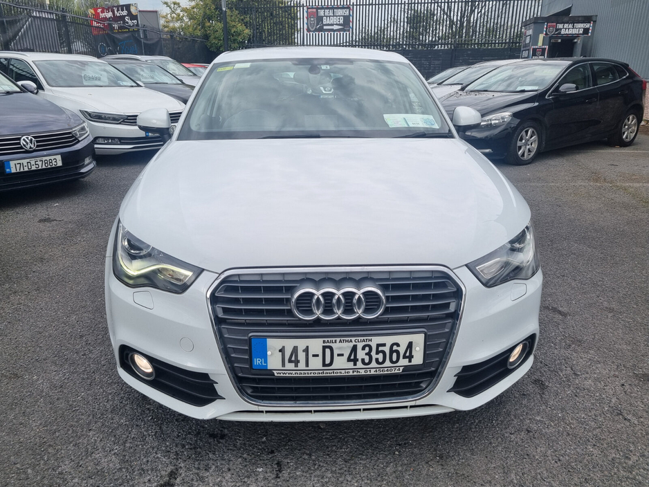 2014 Audi A1 - image 2