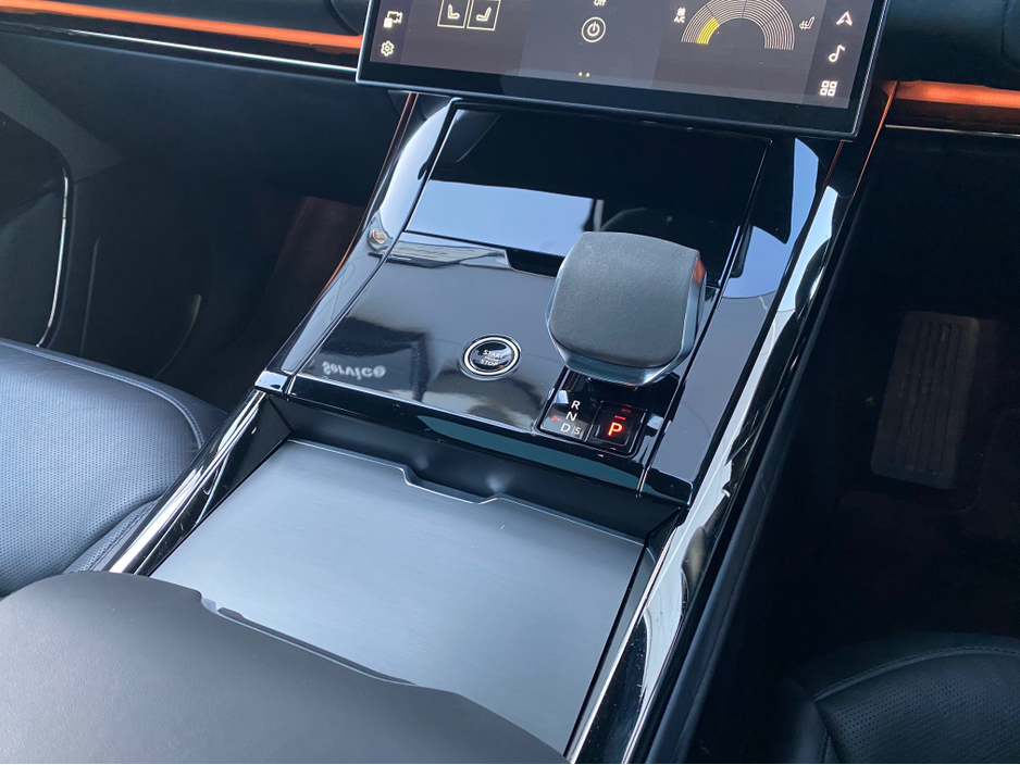 2024 Land Rover Range Rover Sport P460E 3.0 PHEV 460PS DYNAMIC HSE €99,995