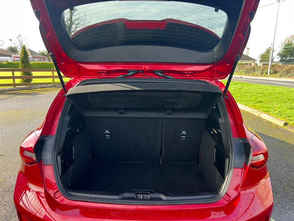 2025 Ford Focus - image 5