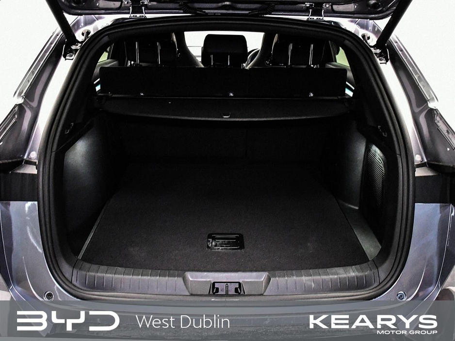 2026 BYD Seal U - image 8