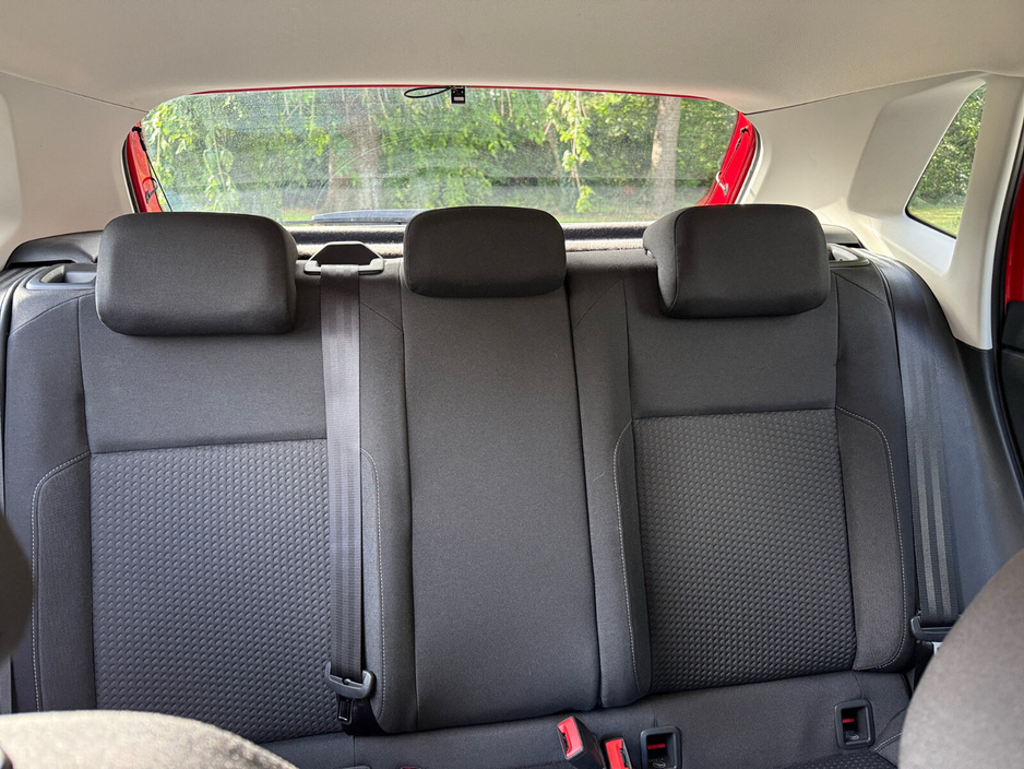 2018 Volkswagen Polo - image 23