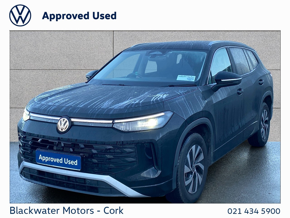 2025 Volkswagen Tayron - image 12