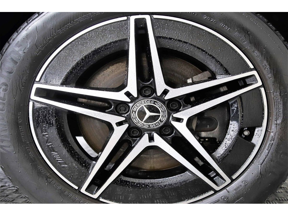 2022 Mercedes-Benz EQB - image 30