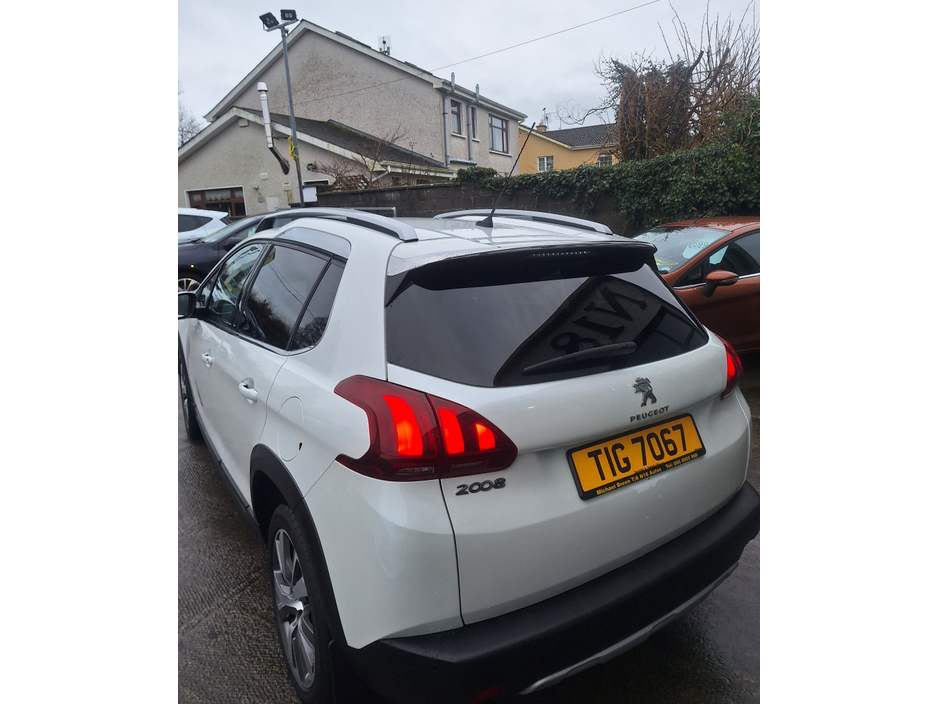 2018 Peugeot 2008 ALLURE BLUEHDI BLUE HDI €12,995