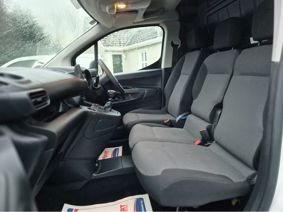 2022 Opel Combo Low mileage! €12,450