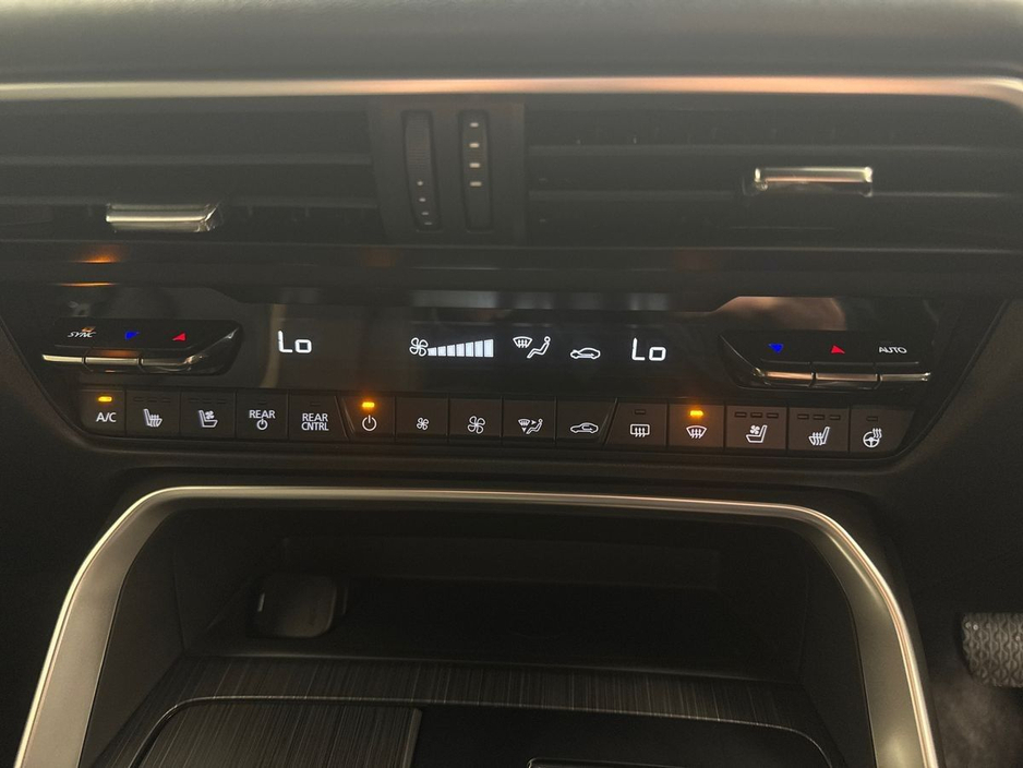 2026 Mazda CX-80 - image 15