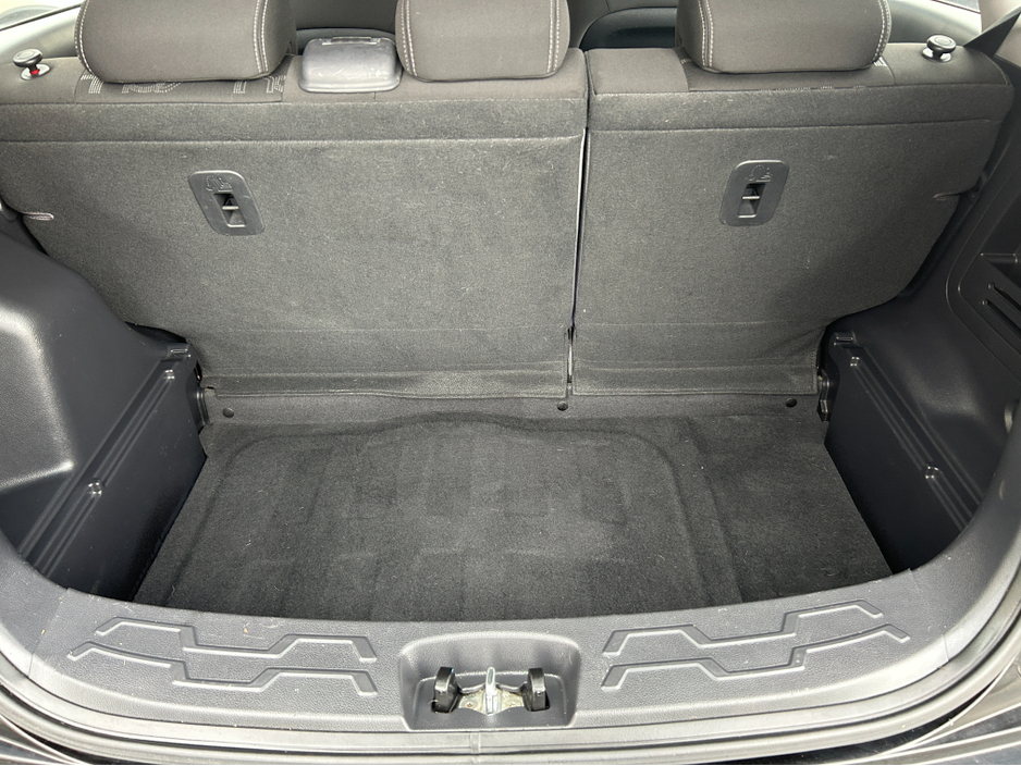 2012 Kia Soul - image 10
