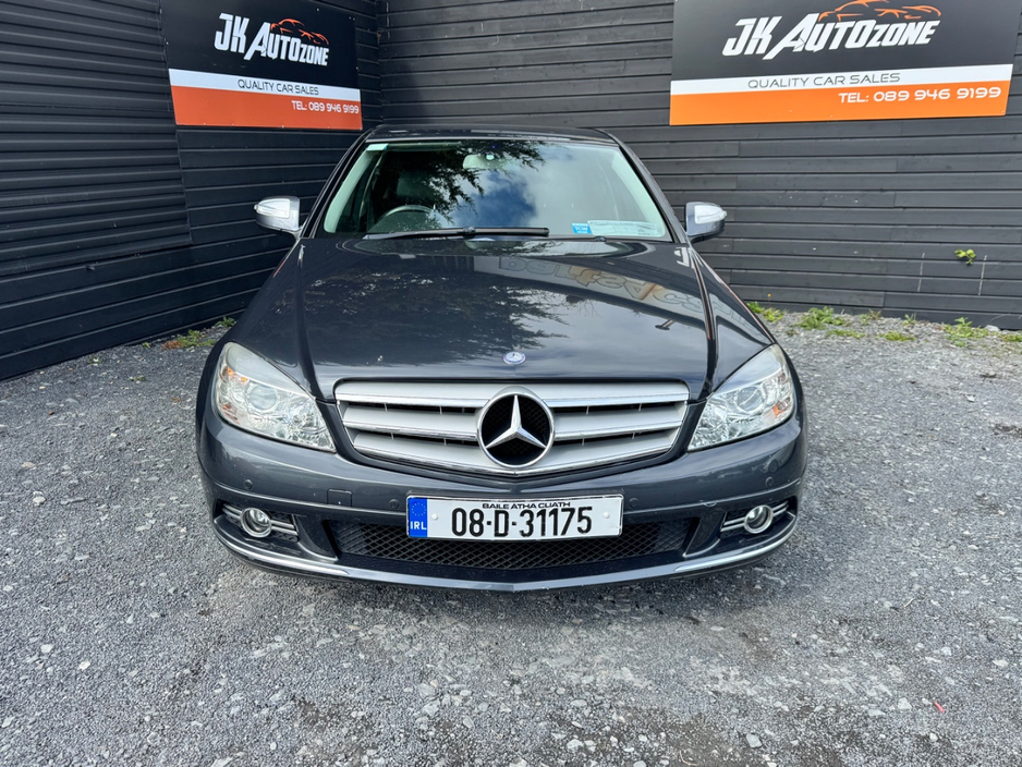 2008 Mercedes-Benz C Class - image 2