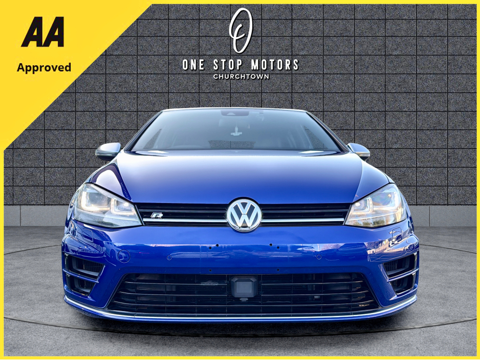 2014 Volkswagen Golf - image 5