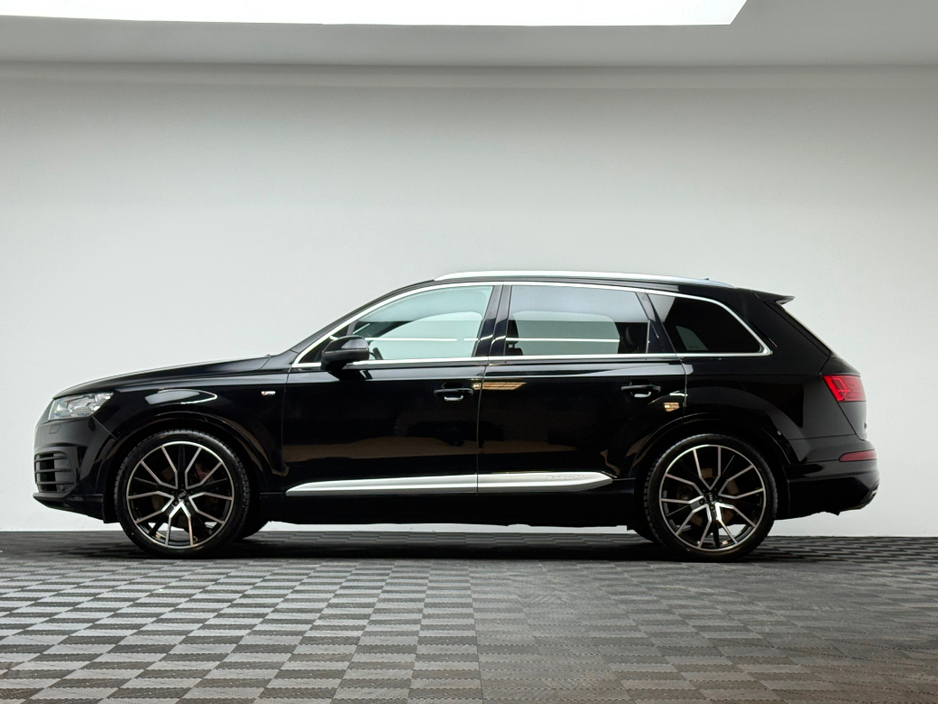 2019 Audi Q7 - image 4