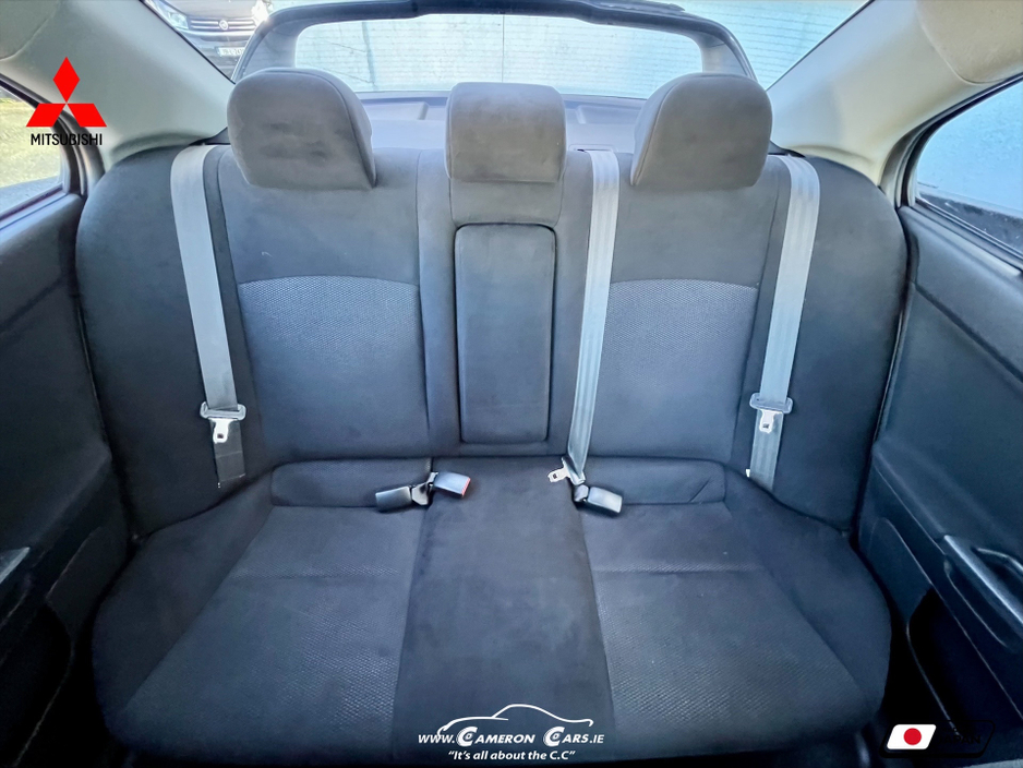 2008 Mitsubishi Lancer - image 20