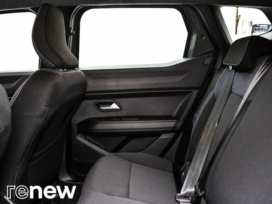 2025 Dacia Duster - image 11