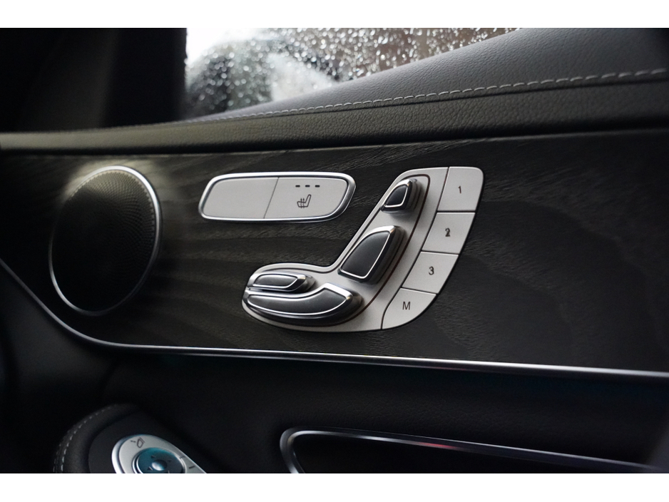 2017 Mercedes-Benz C Class - image 22