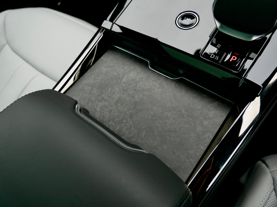 2025 Land Rover Range Rover Sport 3.0 I6 PHEV 550 PS Autobiography €139,950