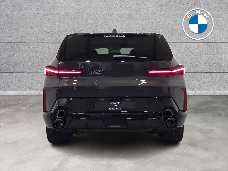2026 BMW XM - image 15
