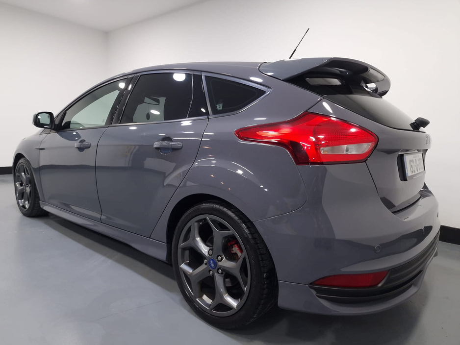 2015 Ford Focus 2.0 EcoBoost 250PS ST2 €18,950