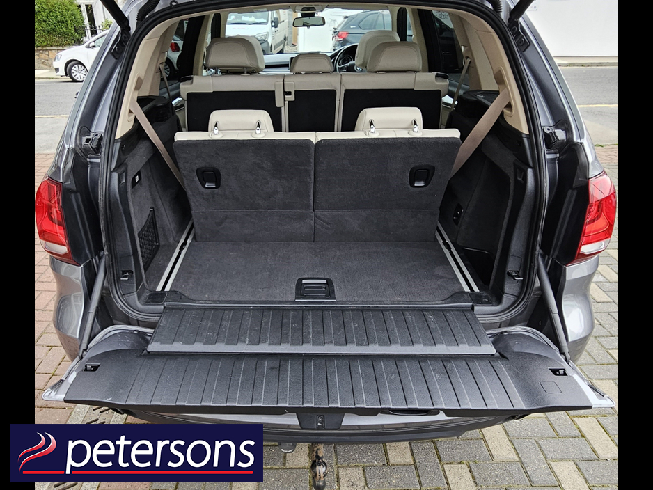 2017 BMW X5 - image 11