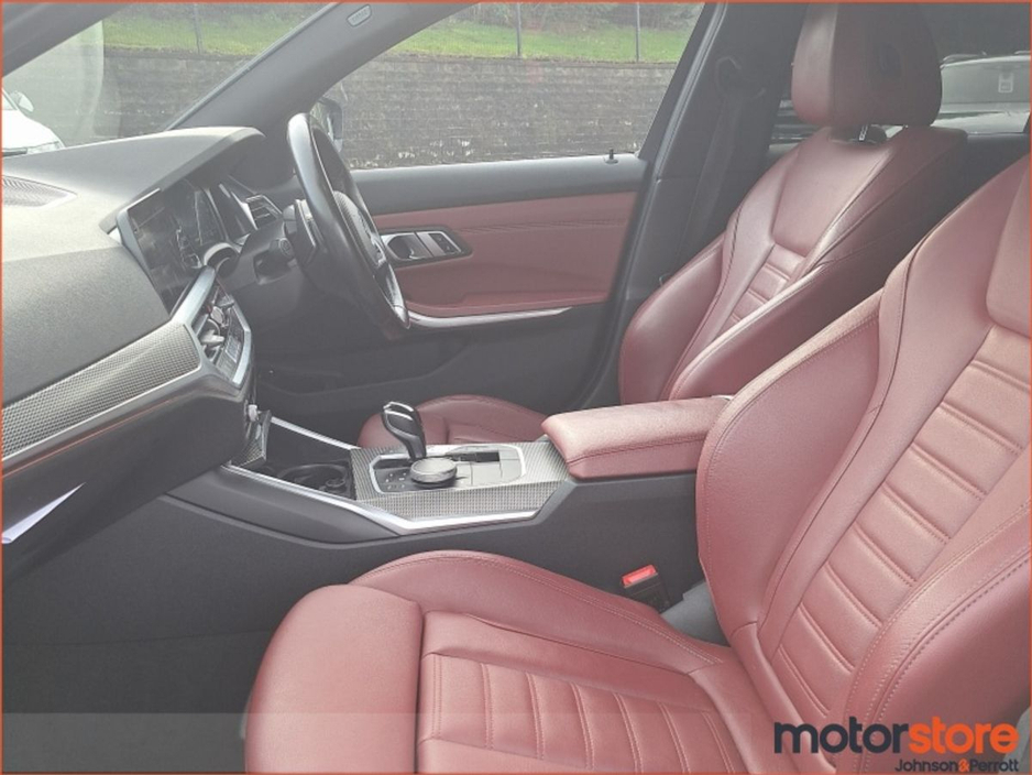 2022 BMW 3 Series 330 E M Sport Auto 330 e M Sport 330 e 292 12kWh PHEV 113BHP /83kw Step Auto Start/Stop €39,900