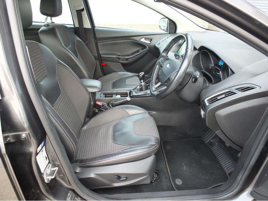 2017 Ford Focus 1.0 T TITANIUM X 125PS 5DR €10,950