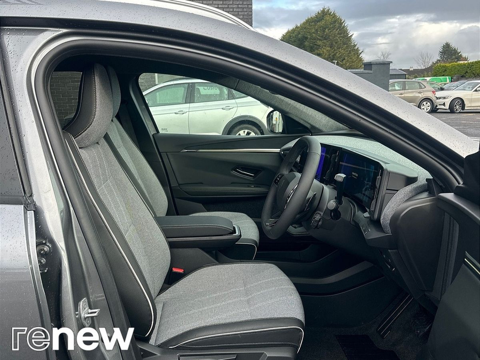 2026 Renault Scenic Techno 87kWh 220hp