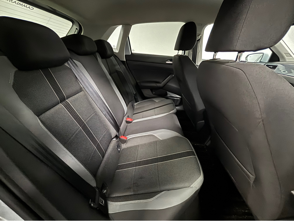 2018 Volkswagen Polo VOLKSWAGEN POLO 1.0 TSI DSG*REVERSE CAM & PARK ASSIST*ADAPTIVE CRUISE CONTROL*KEYLESS ENTRY & START*FINANCE AVAILABLE TRADE INS WELCOME*