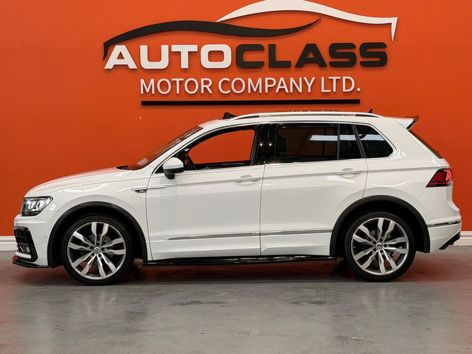 2020 Volkswagen Tiguan - image 13