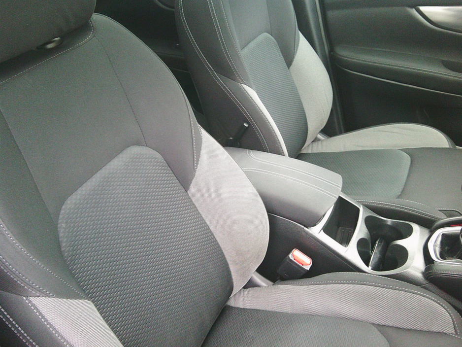 2018 Nissan Qashqai NEW NCT 2028, PREMIUM, 360 CAMERA , PANORAMIC ROOF, SAT./NAV., CRUISE, LOW KMS. HISTORY. €14,799