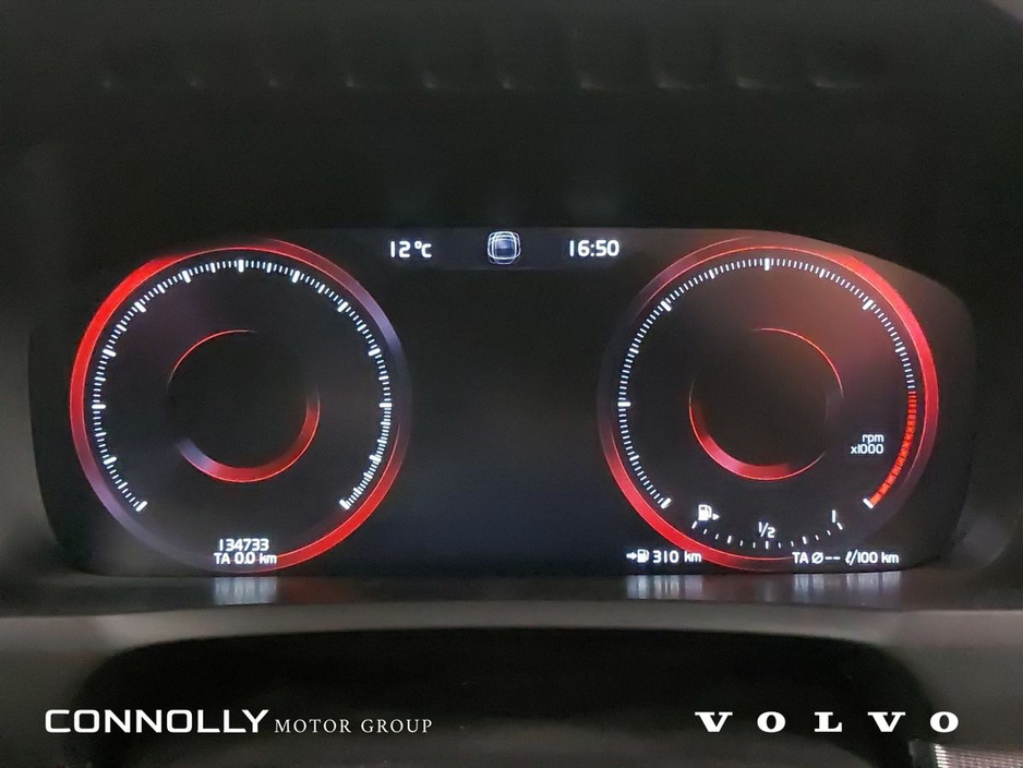 2020 Volvo XC90 B5 R-Design Auto €445pm €49,995