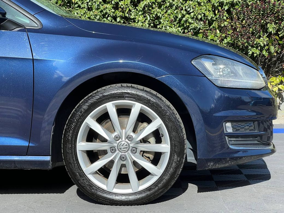 2016 Volkswagen Golf - image 9